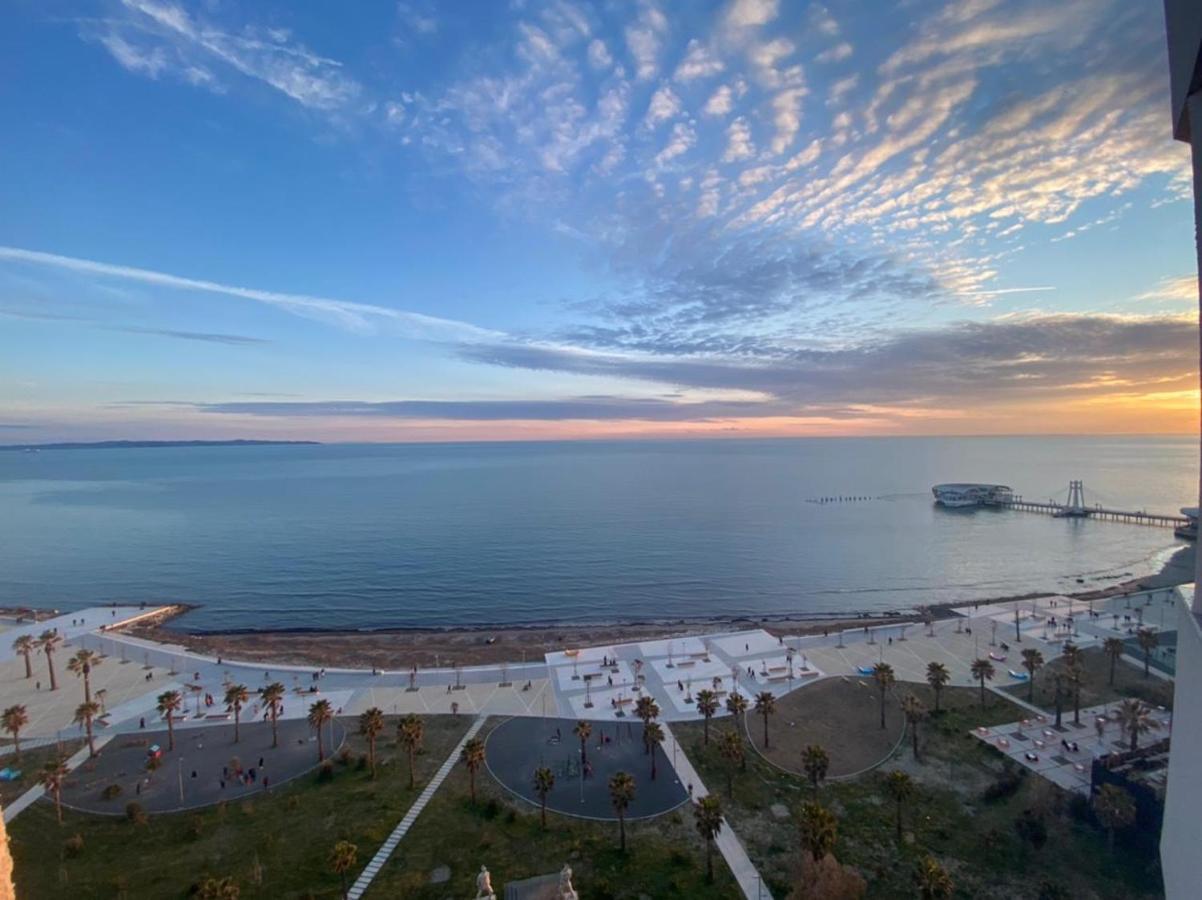 Sky & Sea View Luxury Apartments Durres Bagian luar foto