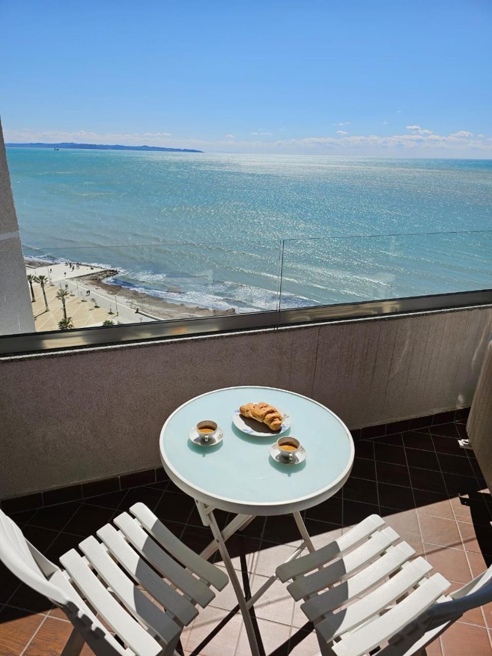 Sky & Sea View Luxury Apartments Durres Bagian luar foto