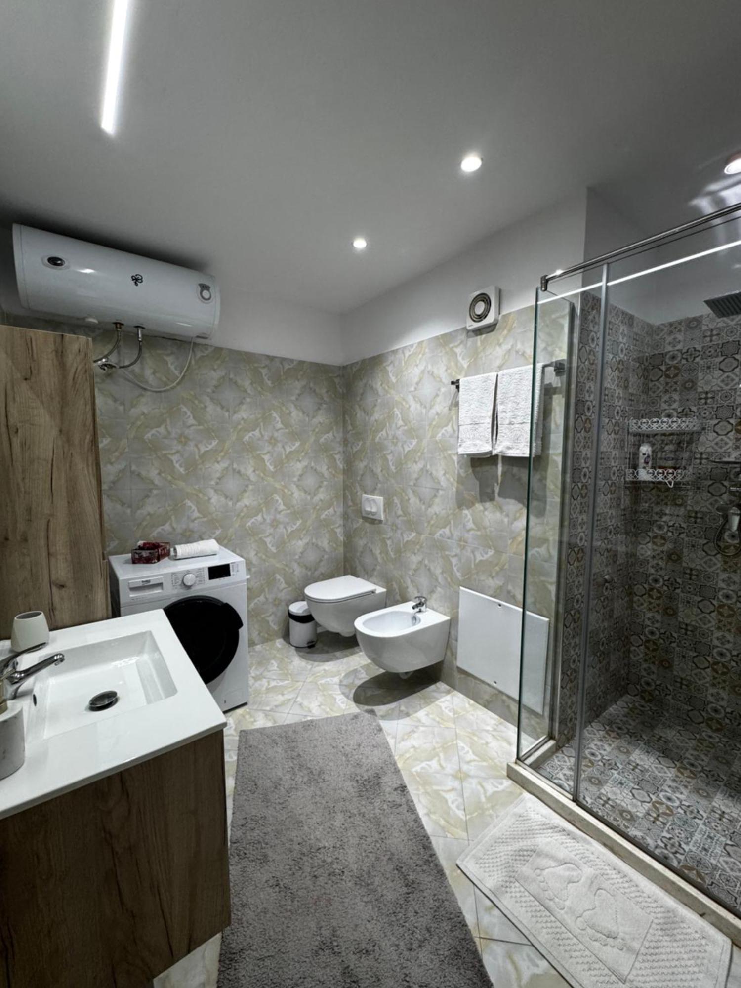 Sky & Sea View Luxury Apartments Durres Bagian luar foto
